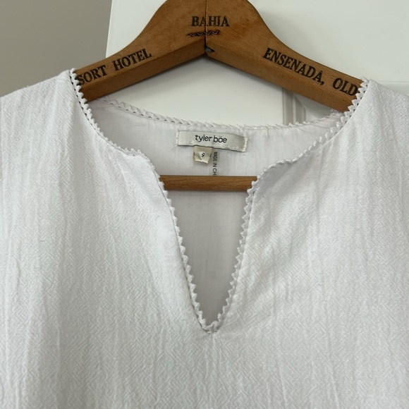 Tyler Boe Izzy Eyelet Topper Crochet Dress w Bell Sleeves Notch Neck White - Picture 5 of 15